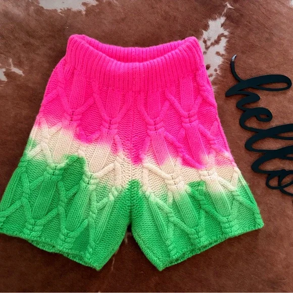 The Elder Statesman Cashmere Set Frank Cardigan and Dip Dye Chunky Cable Shorts - Picture 3 of 15